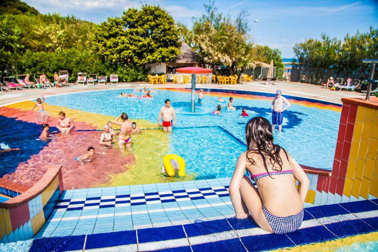 Victoria Mobilehome In Centro Vacanze San Francesco ドゥナ・ヴェルデ エクステリア 写真